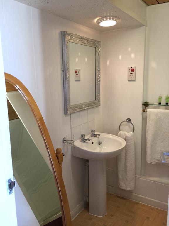 Highfield Guesthouse Скиптън Екстериор снимка